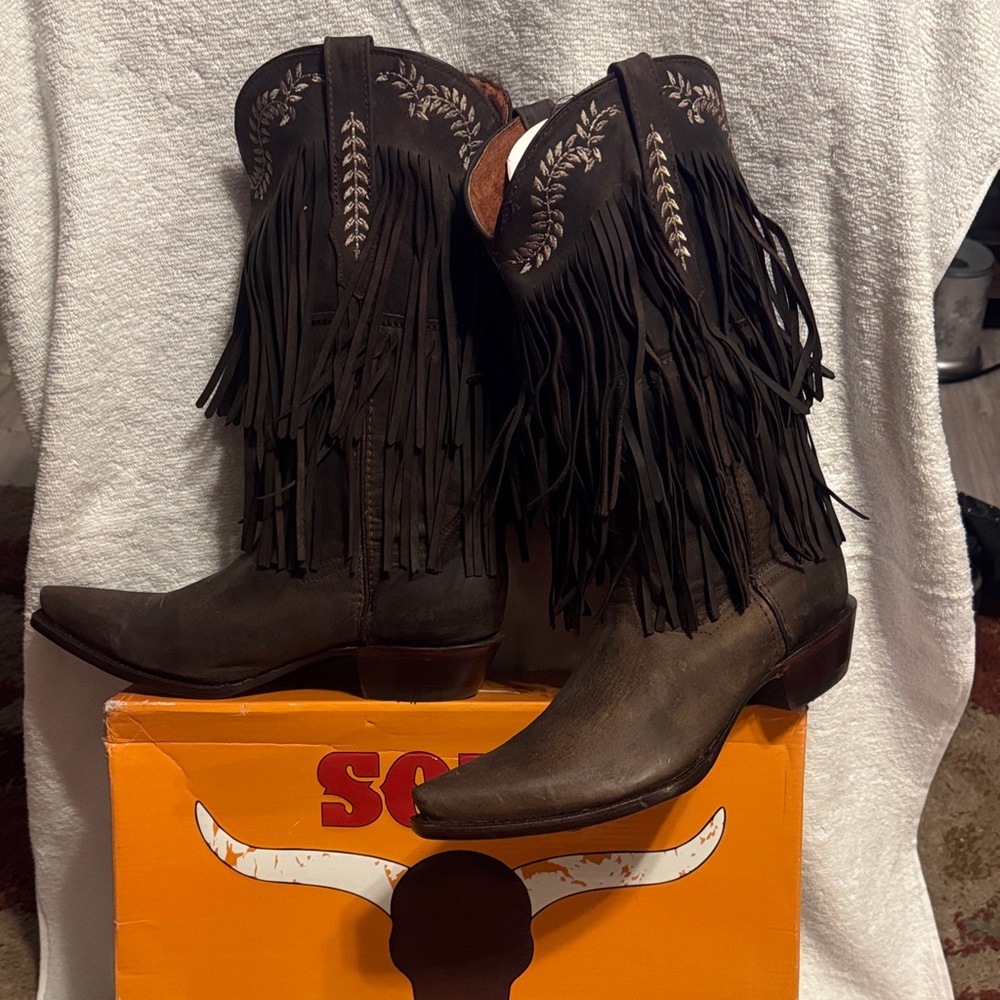 Soto Boots “Santa Fe” Brown Fringe Western Boots - Women’s Size 12 M